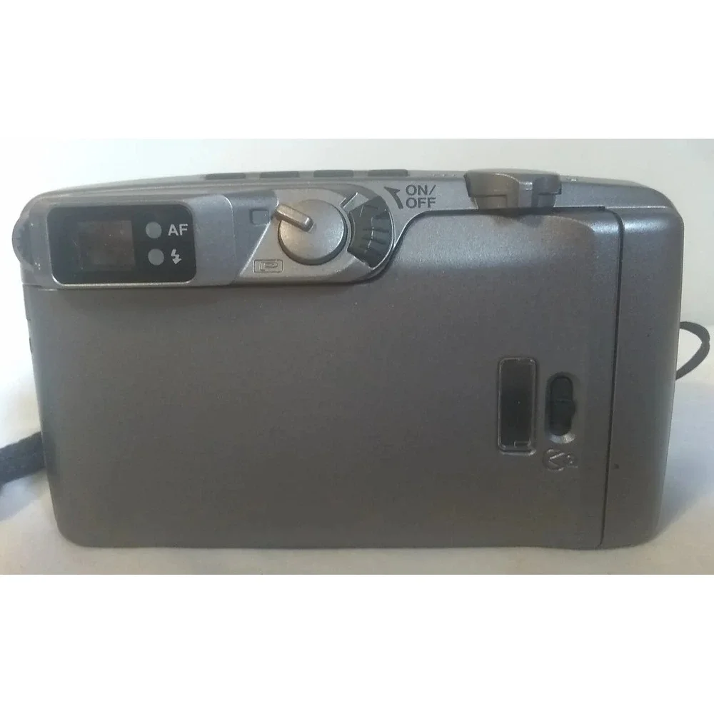 Pentax IQZoom 130M‎ MultiAF Point Shoot 38-130mm Silver UNTESTED PARTS REPAIR